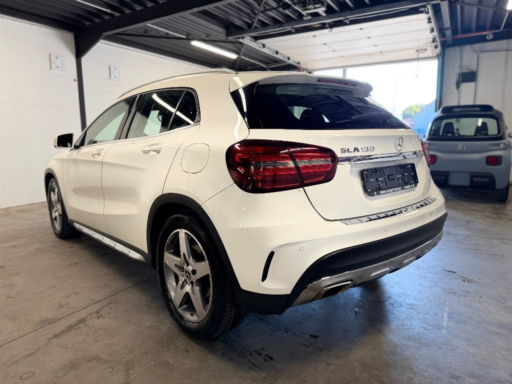 Mercedes GLA 180 Business Solution AMG, Autos, Achat, Euro 6, Entreprise, 1435 kg