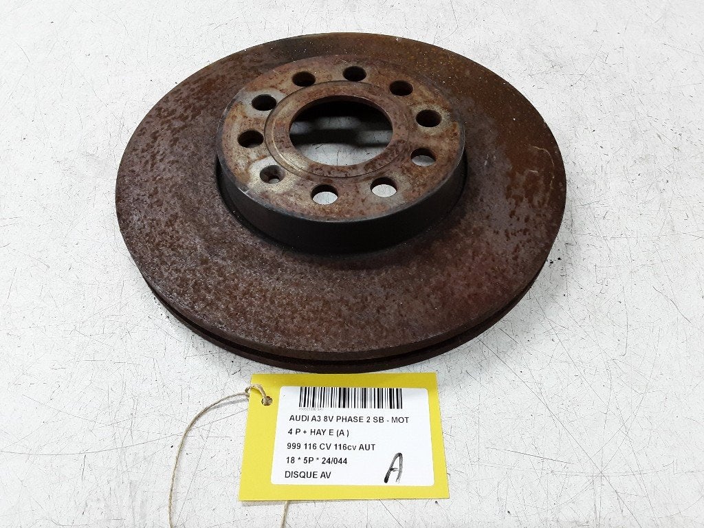 REMSCHIJF VOOR Audi A3 Sportback (8VA / 8VF), Info@audi.de, Audi, Audi AG, Gebruikt