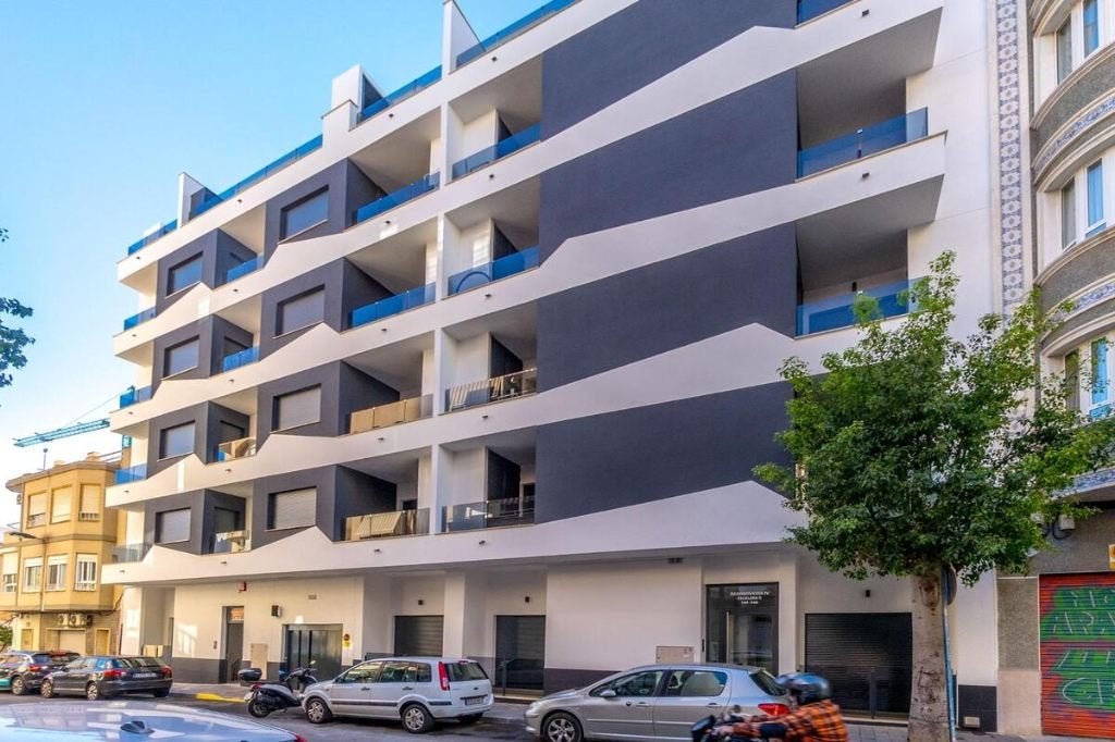 Appartement récent à 300 mètres de la plage à Torrevieja, Immo, Étranger, Espagne, Appartement, Ville