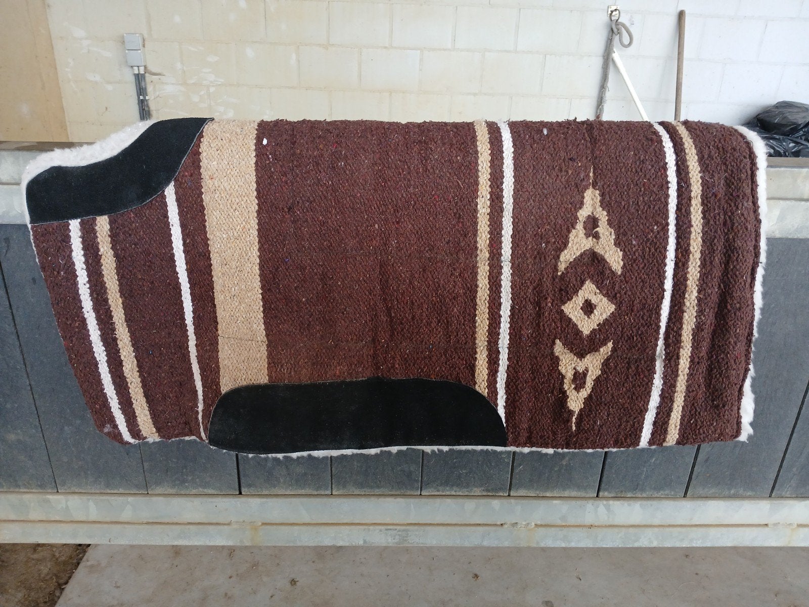 Westernpad ZGAN, Dieren en Toebehoren