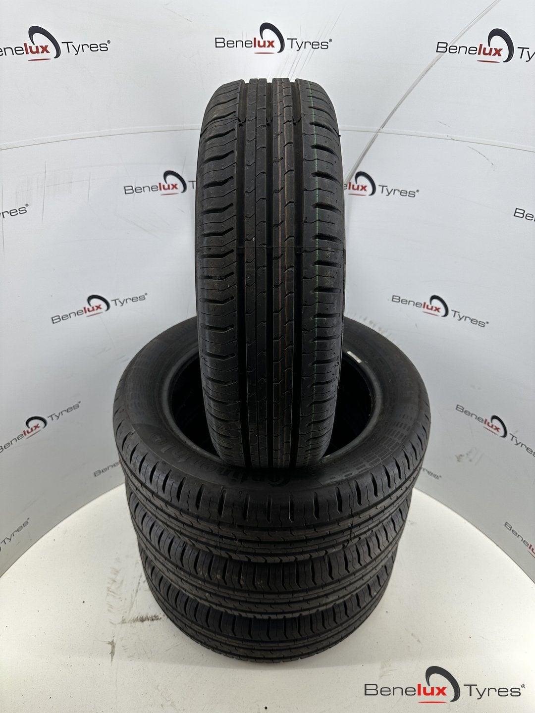 NIEUW 165/60R15 77H Continental 165/60 R15 165/60/15 1656015, Autos : Pièces & Accessoires, Neuf, 15 pouces, -, Véhicule de tourisme