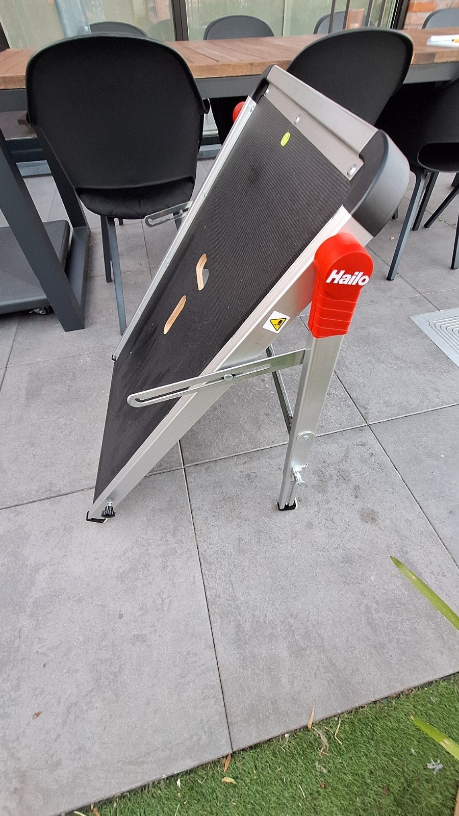 Hailo trapplatform, Doe-het-zelf en Bouw, Ladders en Trappen, Ophalen