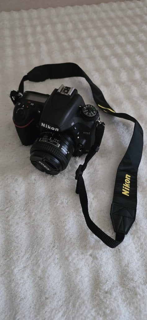 NIKON D750 BODY + NIKKOR LENS 28MM 2.8D, Audio, Tv en Foto, Fotocamera's Digitaal, Ophalen, Gebruikt, Spiegelreflex, Nikon