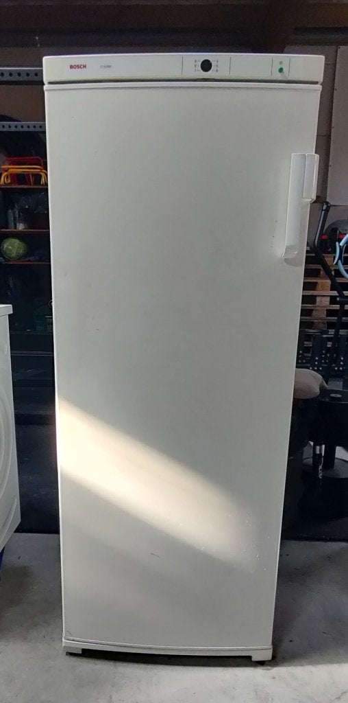 ijskast Bosch, Elektronische apparatuur, Ophalen, 100 tot 150 liter, Energieklasse A of zuiniger, 140 tot 160 cm
