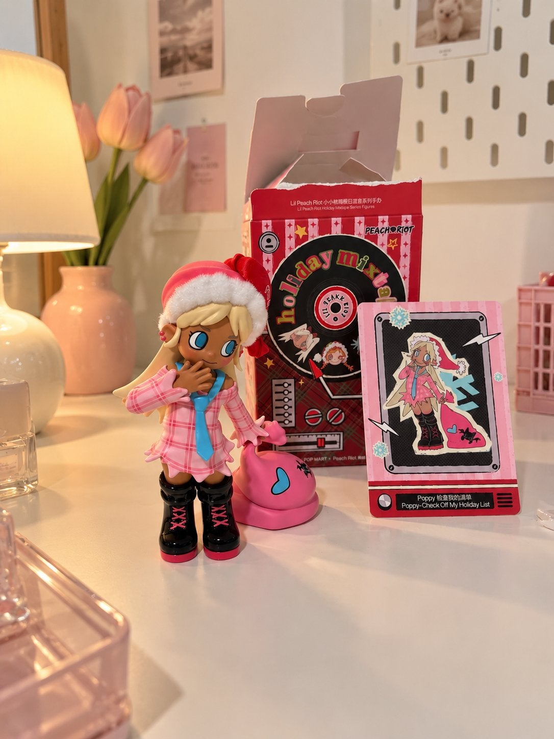 POP MART Lil Peach Riot Holiday Mixtape Poppy, Collections, Enlèvement ou Envoi, Comme neuf