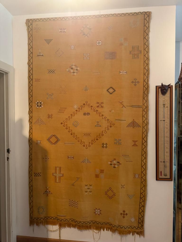 Tapis Berbère Marocain 136x240cm, Antiquités & Art, Enlèvement