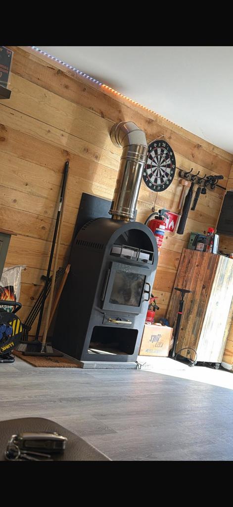 Poele a bois avec buse double parois inox, Enlèvement, Comme neuf