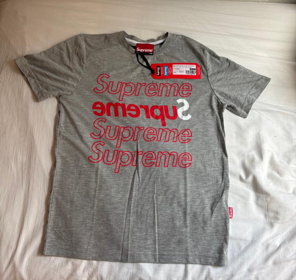 Supreme t-shirt, Kleding | Heren, T-shirts, Ophalen of Verzenden, Nieuw, Maat 46 (S) of kleiner, Grijs
