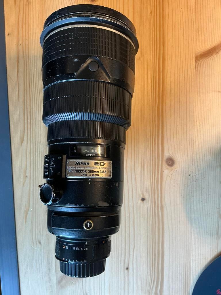 Nikon 300mm f2.8, Enlèvement, Utilisé, Téléobjectif