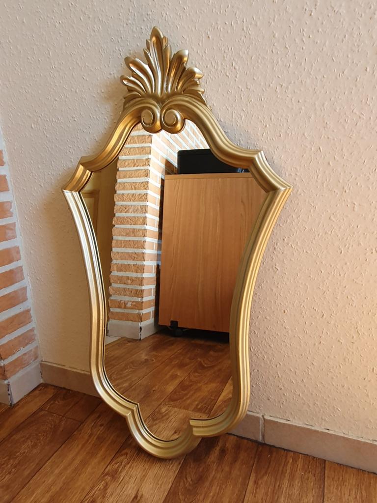 Miroir décoratif de couleur dorée, Enlèvement