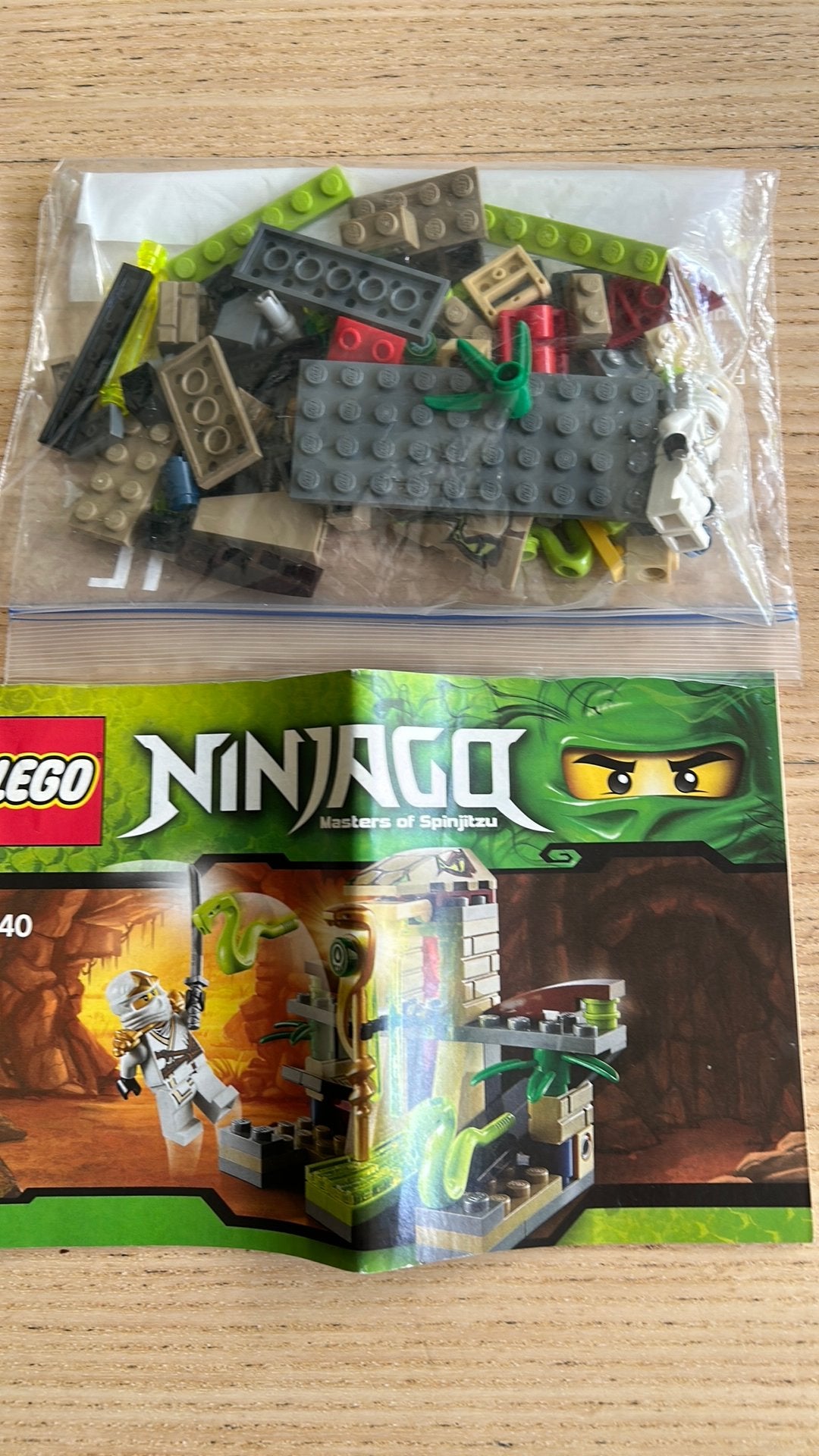 Lego Ninjago 9440, complet, Enfants & Bébés, Jouets | Duplo & Lego, Enlèvement ou Envoi, Lego, Ensemble complet, Instructions incluses