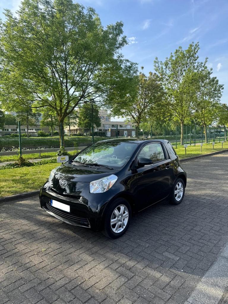 Toyota IQ essence, Auto's, 4 zetels, Zwart, Overige bekleding, Zwart