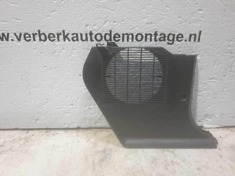 A STIJL BEKLEDING RECHTS ONDER 3 serie Touring (E36 / 3), Gebruikt, BMW, Petuelring 130
80809  München, DE, Bayerische Motoren Werke AG