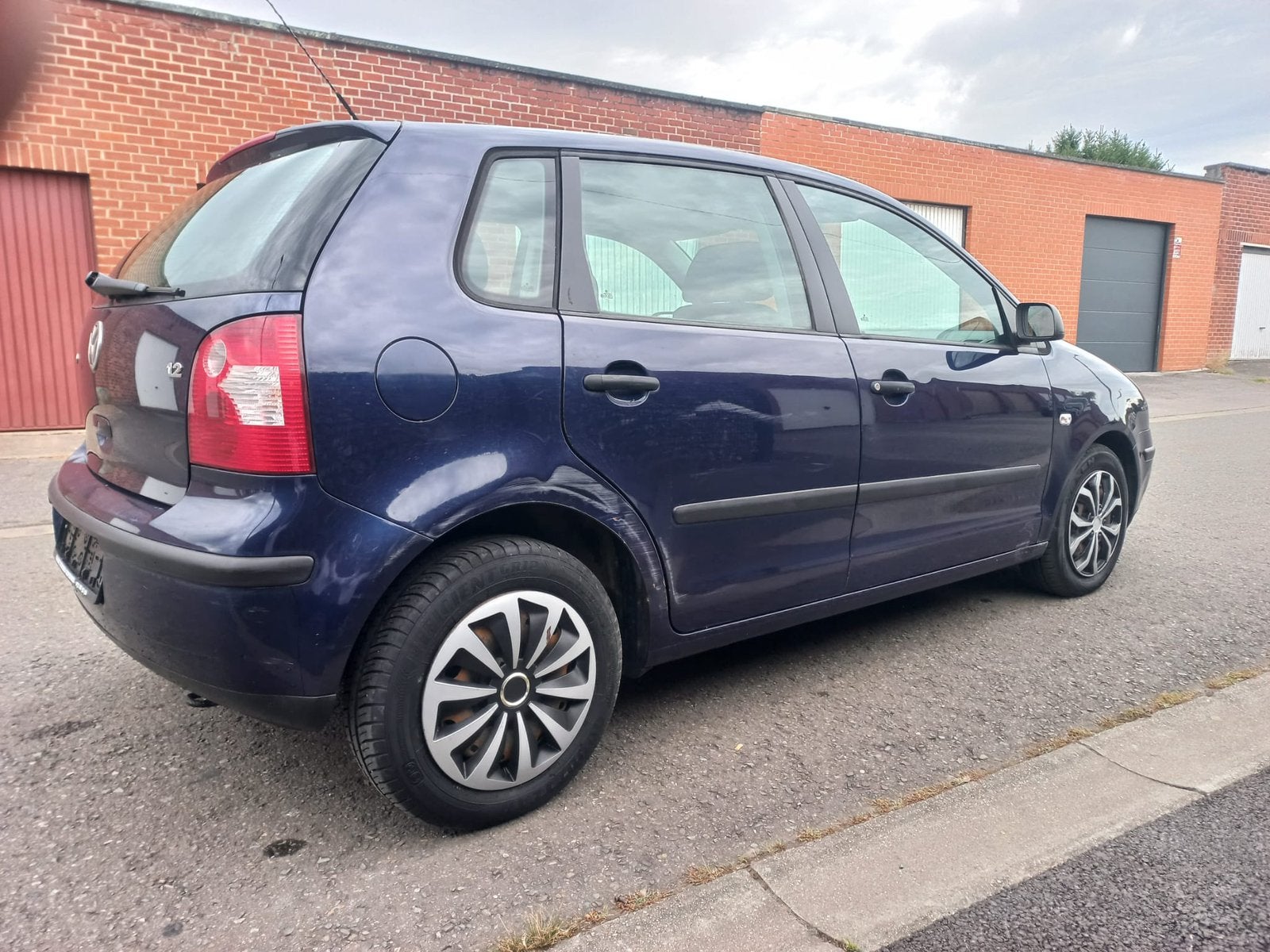 Vw polo prete à immatriculer 1.2 essence an 2004 214.000km, Autos, Achat, Particulier, Polo, ABS
