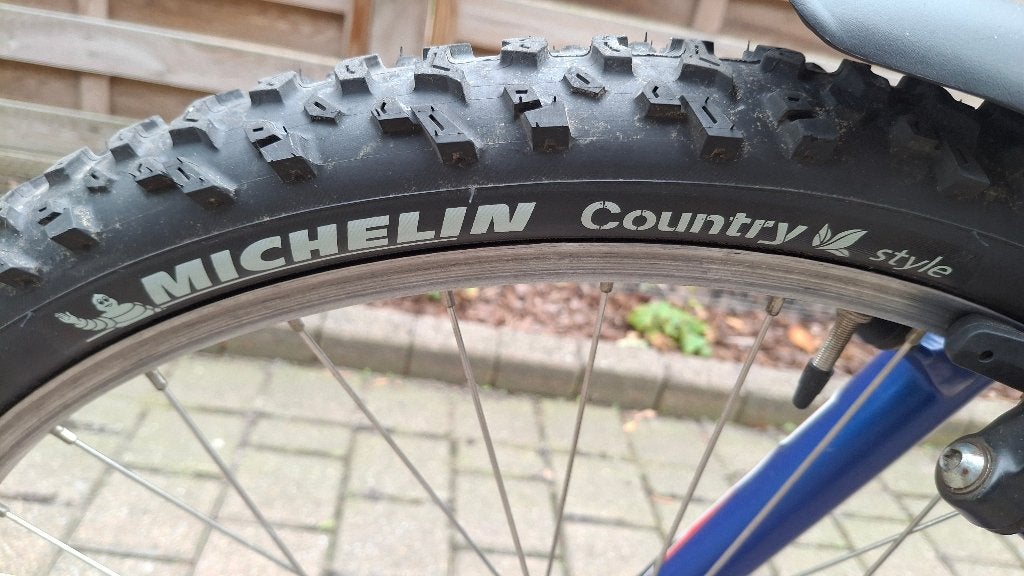 LICHTE mooie TREK 24v. jongensfiets ONDERHOUD GEHAD 100% OK, Frein sur jante, 26 pouces ou plus, Frein à main, Comme neuf