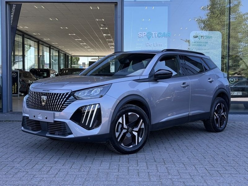 Peugeot 2008 Allure 1.2T 100pk *Navi*CarPlay*Camera*Keyless*, Auto's, Peugeot, Voorwielaandrijving, 75 kW, Gebruikt, Zwart