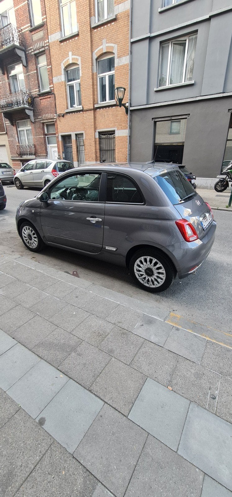 FIAT  500  HYBRIDE, Enlèvement ou Envoi