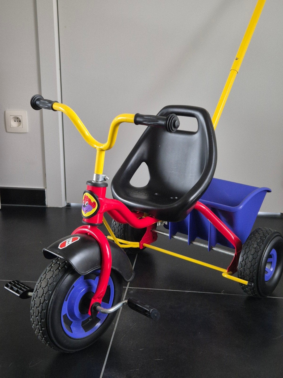 Retro puky driewieler, Ophalen