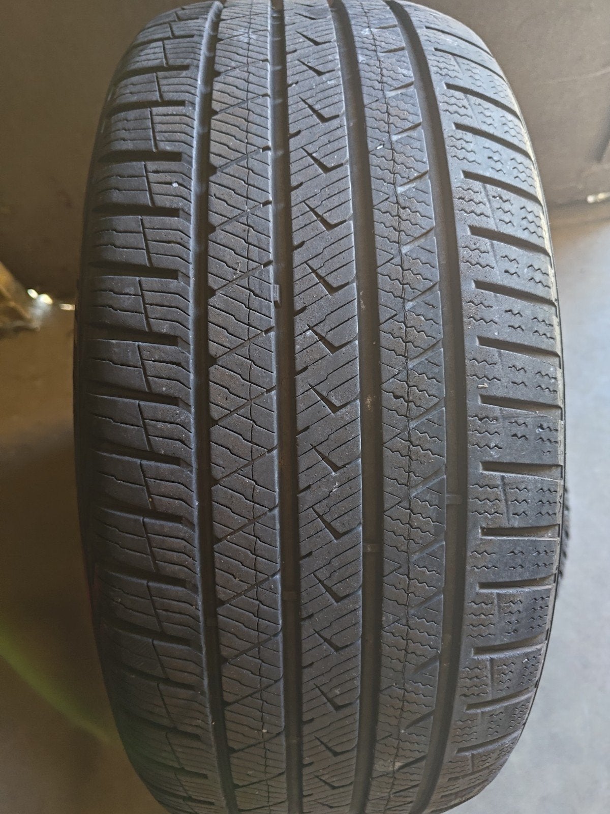 Vredestein 225 50 17, Auto-onderdelen, Banden en Velgen, Ophalen, 17 inch, All Season, Band(en)