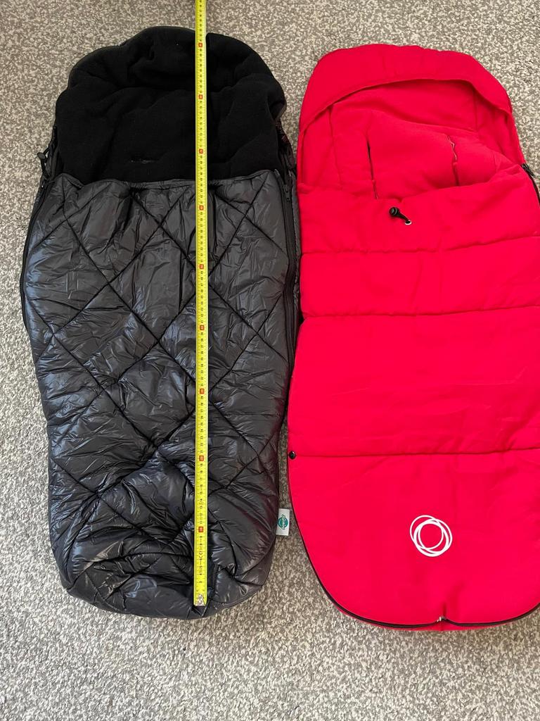 2 sac de couchage noir et rouge pour enfants en bon état, Enlèvement, Comme neuf