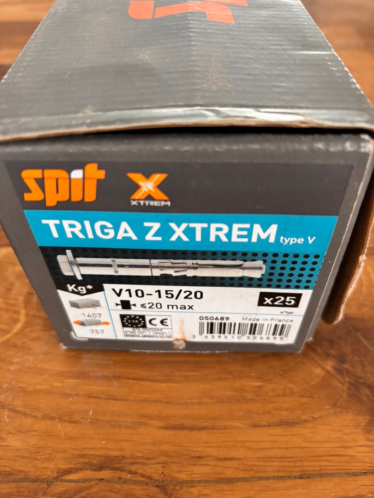 25 chevilles SPIT TRIGA Z XTREM M10 – béton, Bricolage & Construction, Enlèvement ou Envoi, Neuf, Autres types