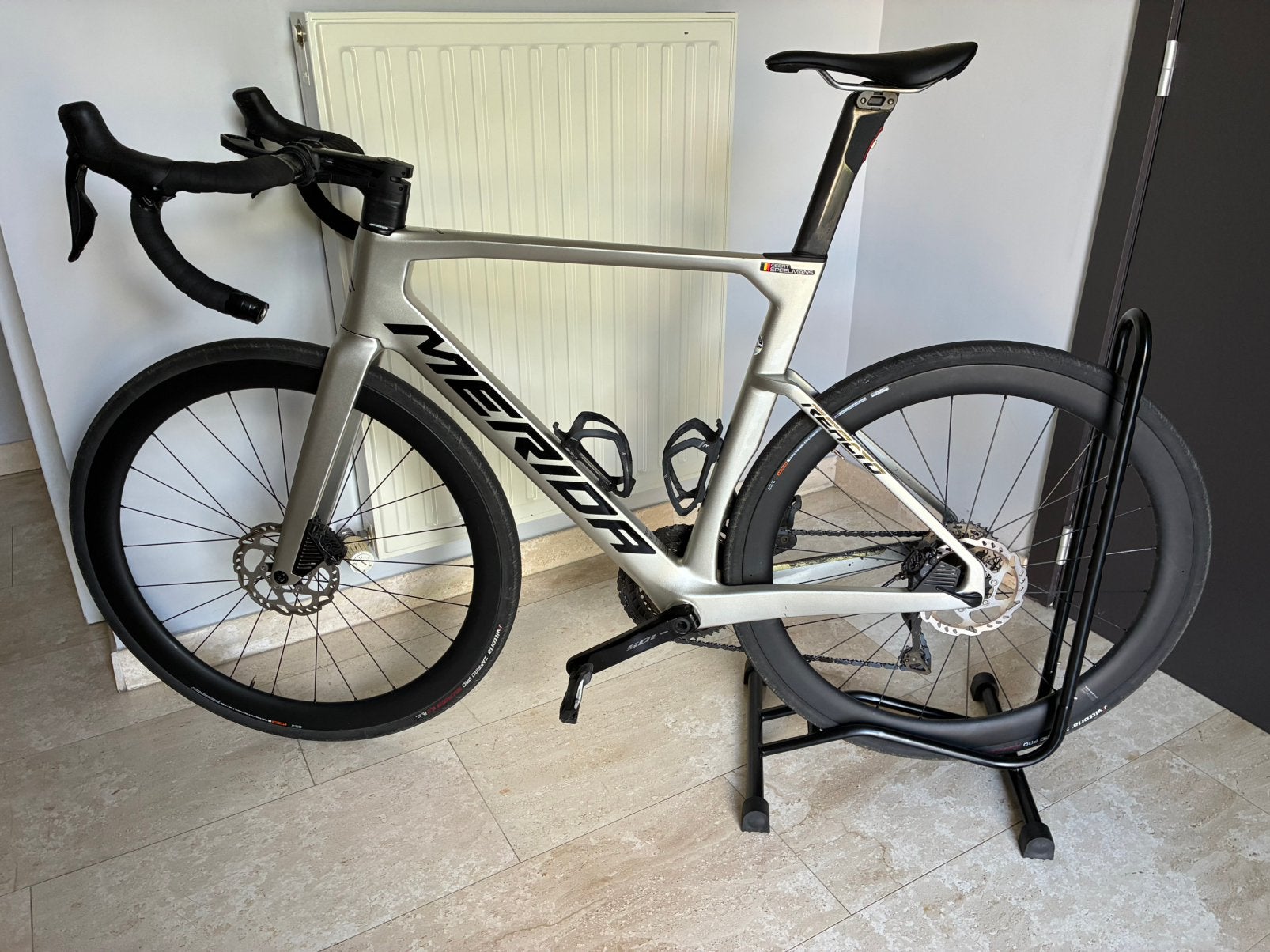 Merida reacto 6000, Fietsen en Brommers, Ophalen, Zo goed als nieuw, Carbon, Schijfrem