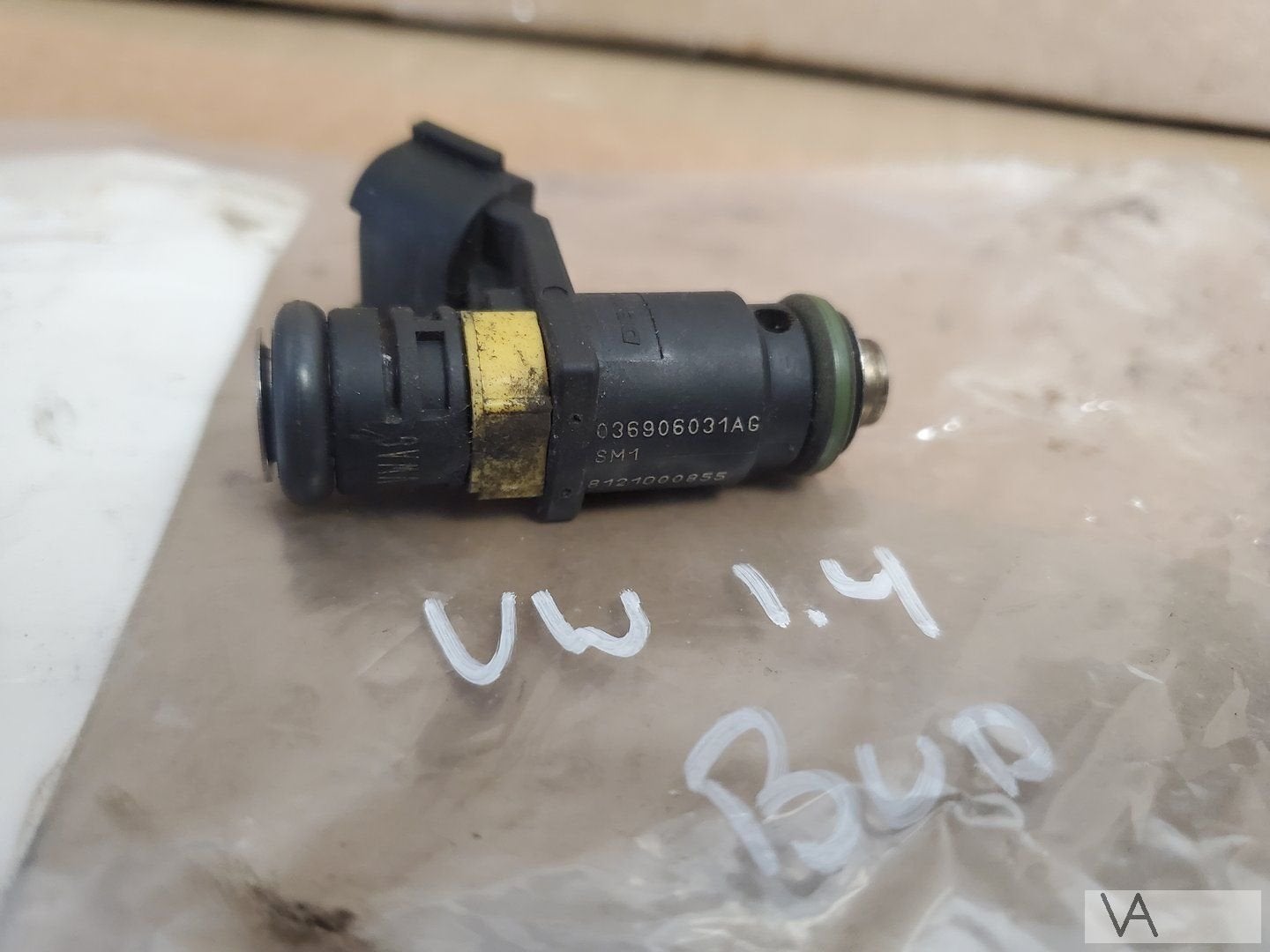 VW Golf 5 / Golf Plus / Polo 9n3 injector 1.4 benzine BUD, Auto-onderdelen, Gebruikt, -, Volkswagen, -