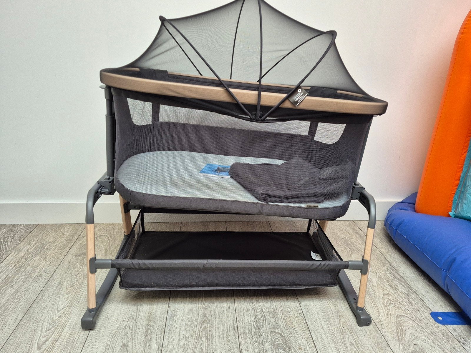 Maxi cosi iora air wieg, Kinderen en Baby's, Babywiegjes en Ledikanten, Ophalen, Zo goed als nieuw, Wieg