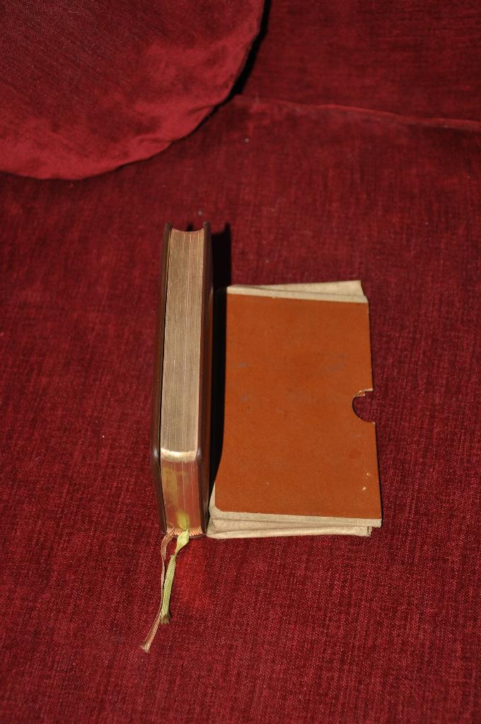 MISSAAL - 1951, LE PAPE, Christendom | Katholiek, Ophalen of Verzenden, Zo goed als nieuw