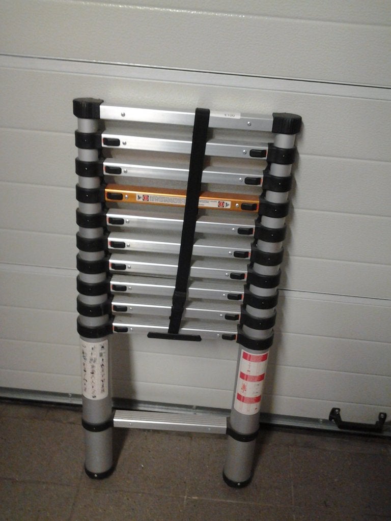 2 ladders, Ophalen, Zo goed als nieuw, Ladder, Opvouwbaar of Inschuifbaar