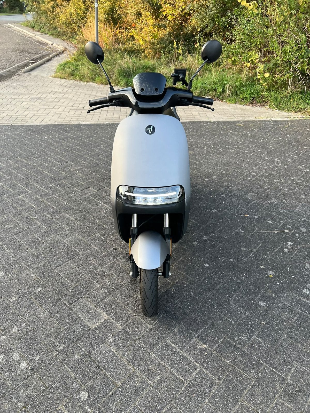 Segway E110S, Fietsen en Brommers, Ophalen, Elektrisch, Nieuw, Klasse B (45 km/u)
