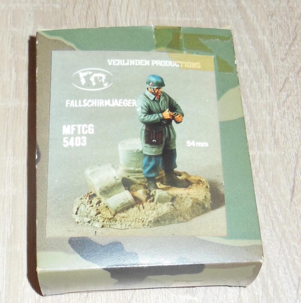 Figurine VERLINDEN PRODUCTIONS FALLSCHIRMJAEGER 1/35 54MM, Envoi, Armée de terre, Miniature ou Figurine