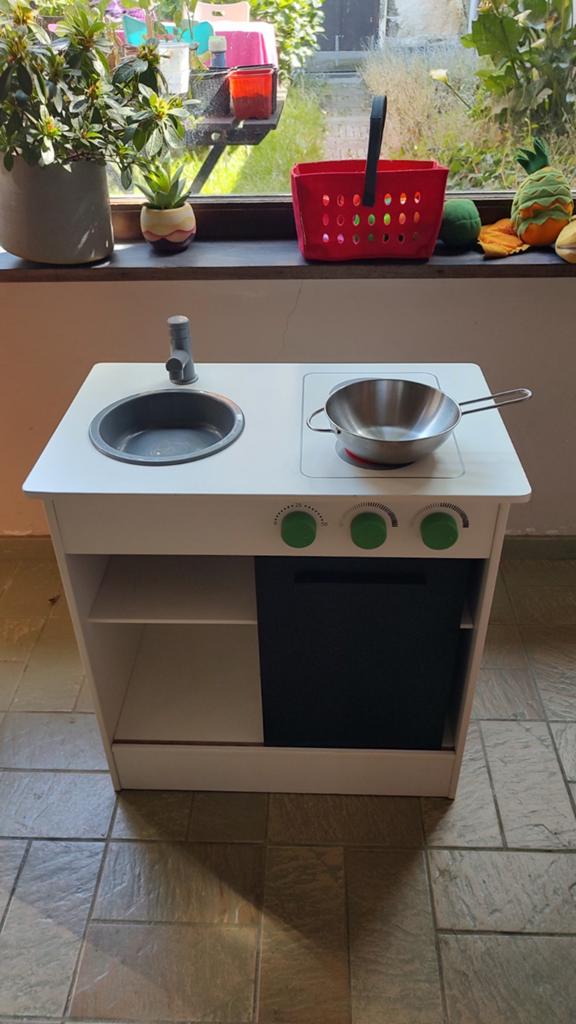 Kinder keuken met accessoires, Ophalen, Gebruikt, Hout, Speelkeuken