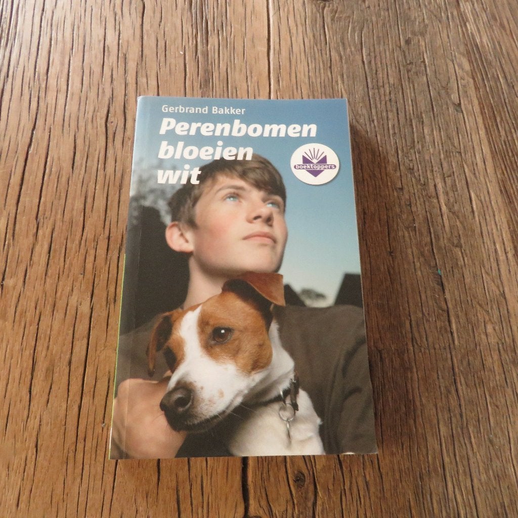 Gerbrand Bakker Perenbomen bloeien wit, Ophalen of Verzenden