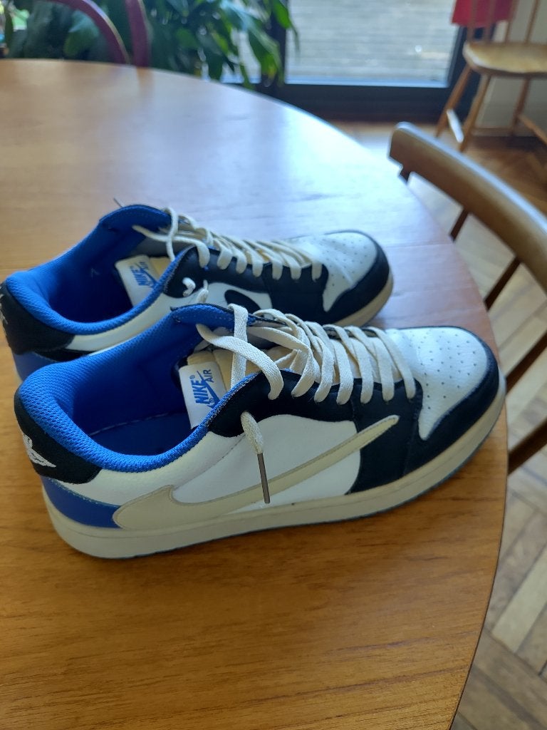 Nike Air Jordan Travis Scott - taille 44, Enlèvement, Porté, Blanc, Nike air Jordan