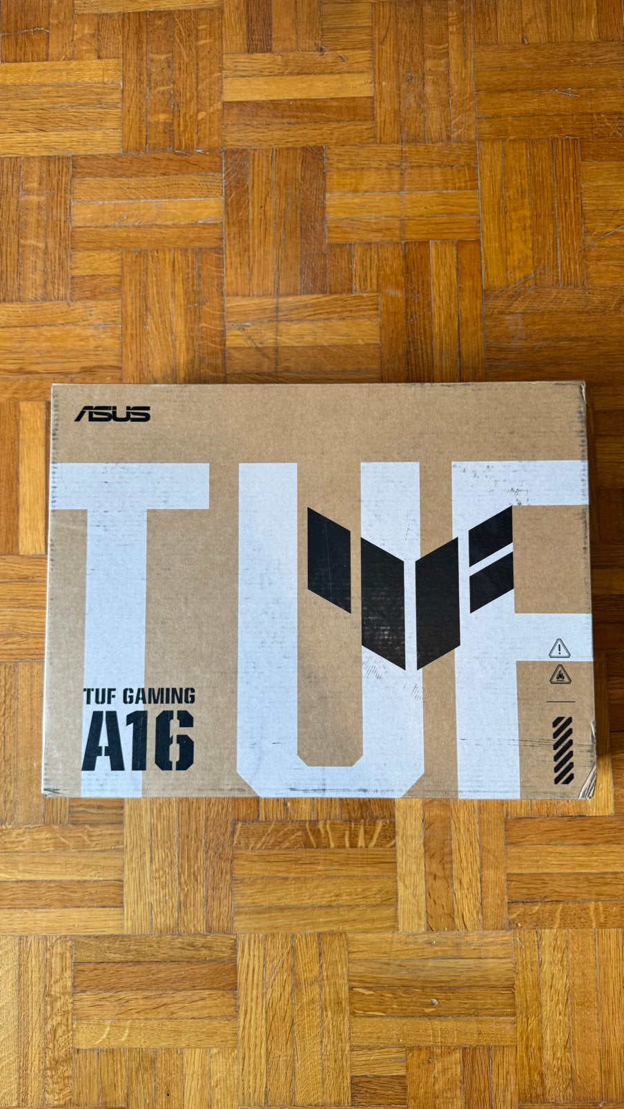 ASUS TUF Gaming A16, ASUS, 16 pouces, Comme neuf, 4 Ghz ou plus