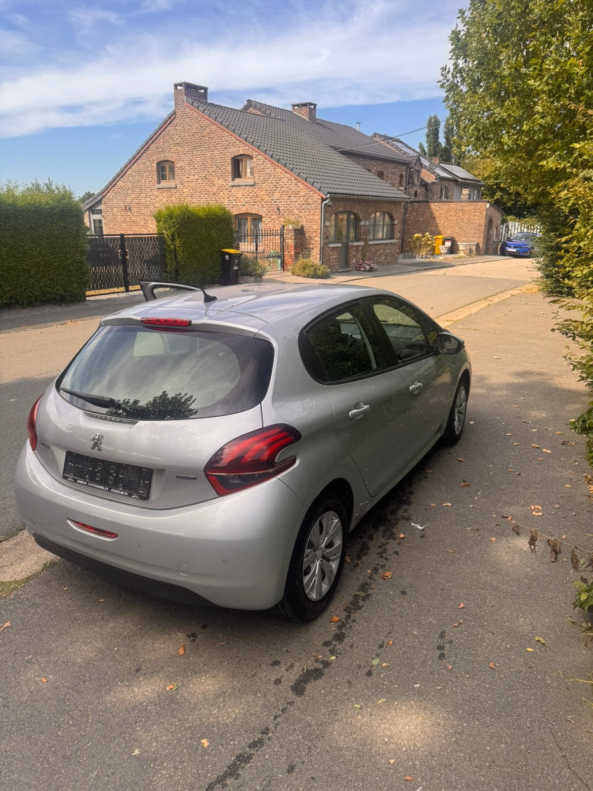 Peugeot  208, Autos, Argent ou Gris, Achat, Euro 6, Entreprise