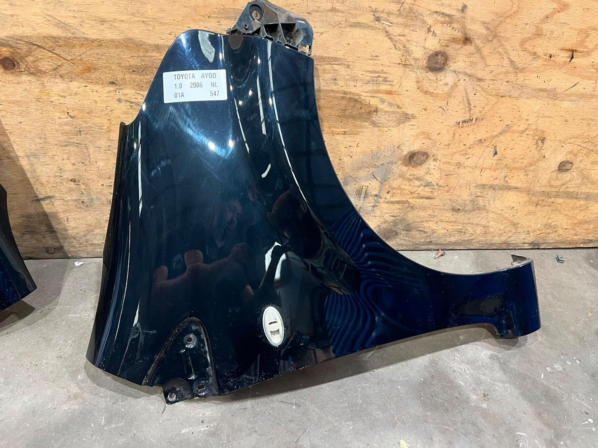 Toyota Aygo 01A Zwart Voorscherm Rechts-Voor (2005 2014), Info@toyota.co.jp, Gebruikt, Toyota Motor Corporation, Toyota-Cho 1
471-8571  Toyota City
