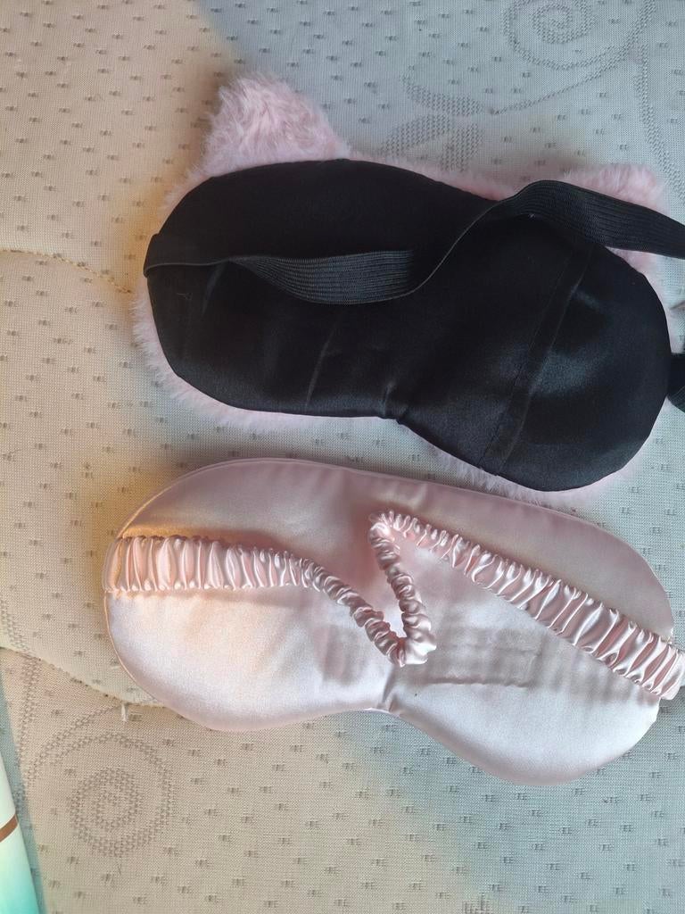 ENKEL OPHALEN EN CASH 2 slaapmaskers, Handtassen en Accessoires, Overige Accessoires, Ophalen, Nieuw