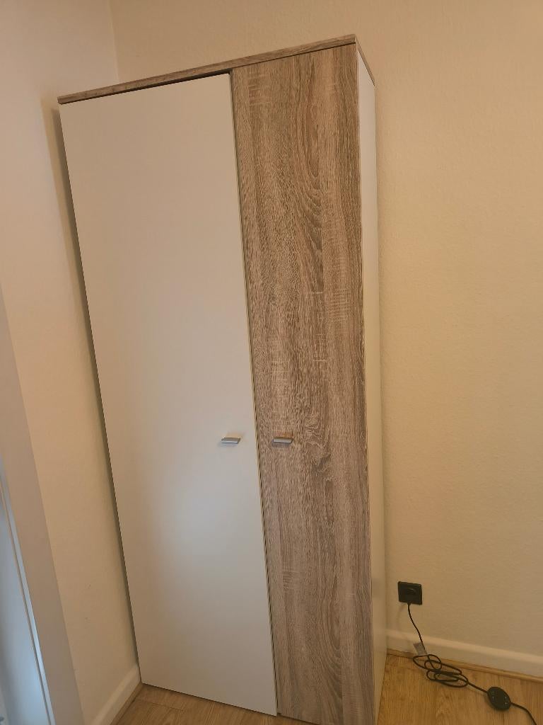 JYSK kledingkast, 50 tot 100 cm, Zo goed als nieuw, Modern, 150 tot 200 cm