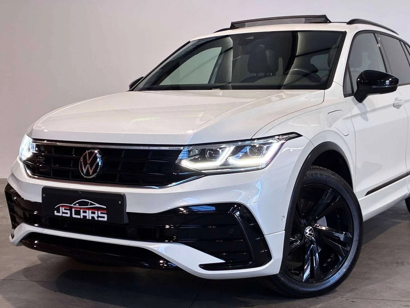 Volkswagen Tiguan 1.4 eHybrid PHEV R-LINE-1ERPRO-COCKPIT-T.O, Auto's, Automaat, 245 pk, Stof, Gebruikt