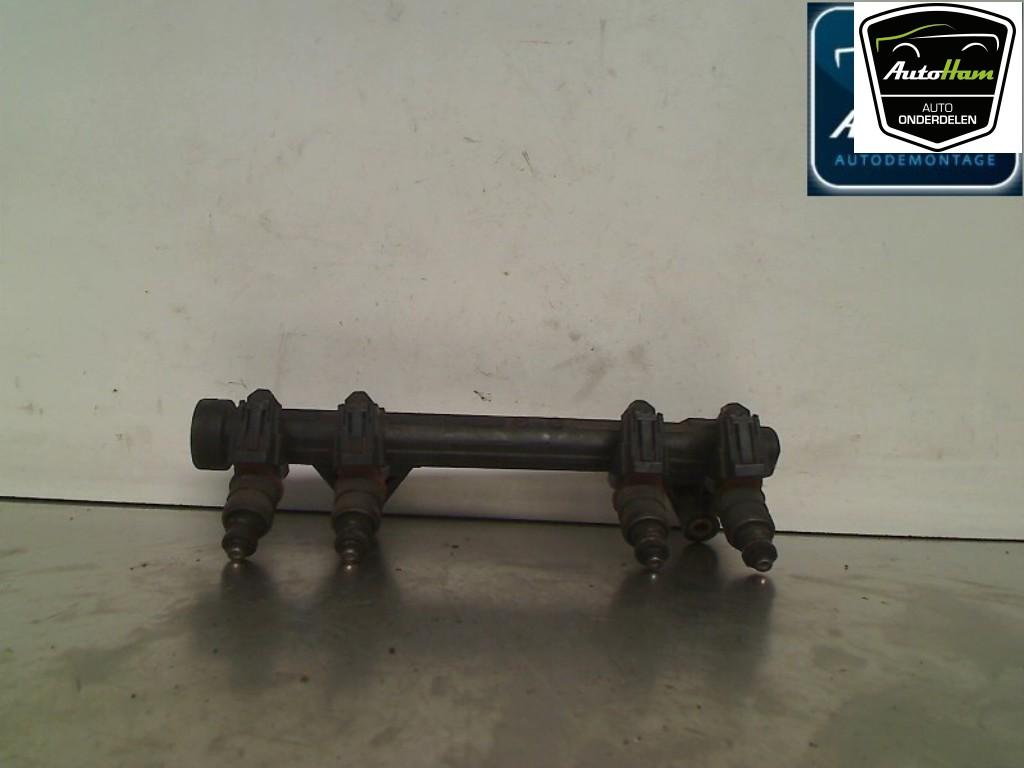 INJECTOR BRANDSTOF Fabia (6Y5) (|047133321J|047906031C|), Gebruikt, Skoda