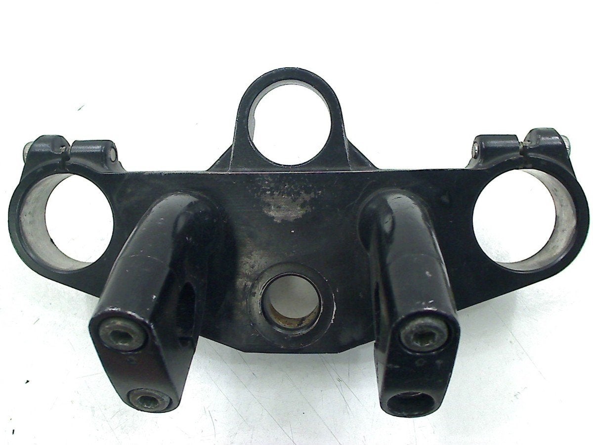 TOP YOKE TROIS POINTS FZS 600 Fazer 2002-2003 (FZS600), Dhr. S. di Majo, Utilisé, Info@cama-motorparts.nl, P.J. Troelstraweg 8 8
3144 CX  MAASSLUIS, NL