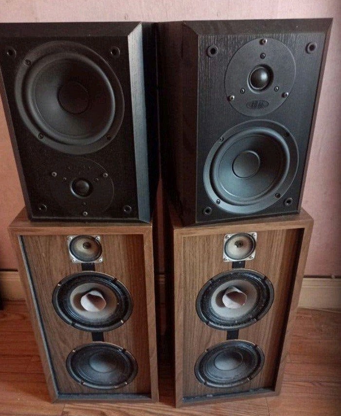 2 paire d'enceintes vintage siare, Enlèvement