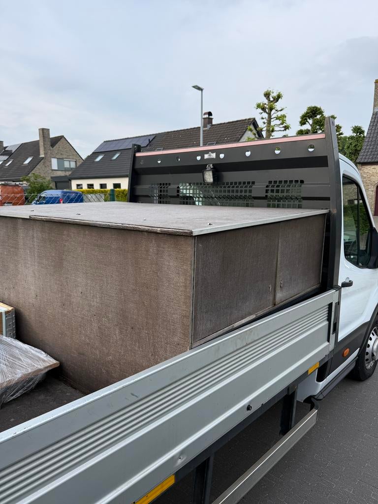 Materiaalkast, Ophalen