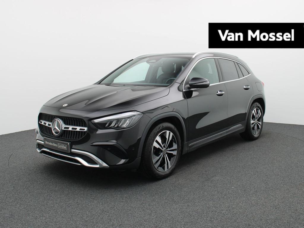 Mercedes-Benz GLA 180 d Luxury Line + LEDER + CARPLAY + LED, Auto's, Gebruikt, 4 cilinders, 116 pk, Zwart