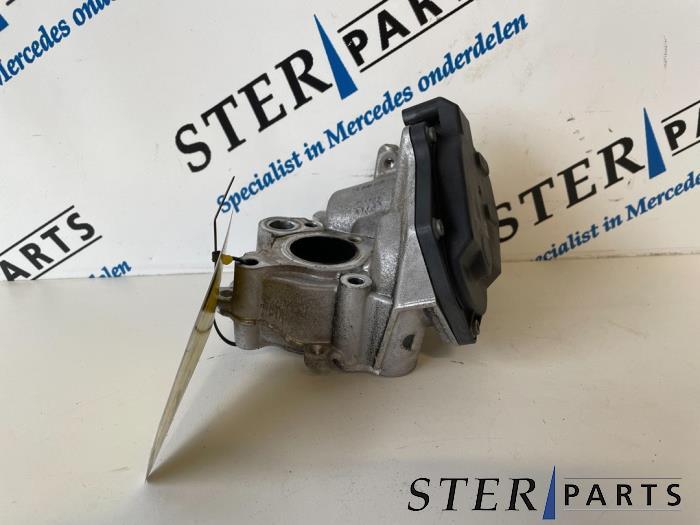Valve RGE d'un Mercedes E-Klasse, Autos : Pièces & Accessoires, Systèmes d'échappement, Mercedes-Benz, Utilisé, 3 mois de garantie