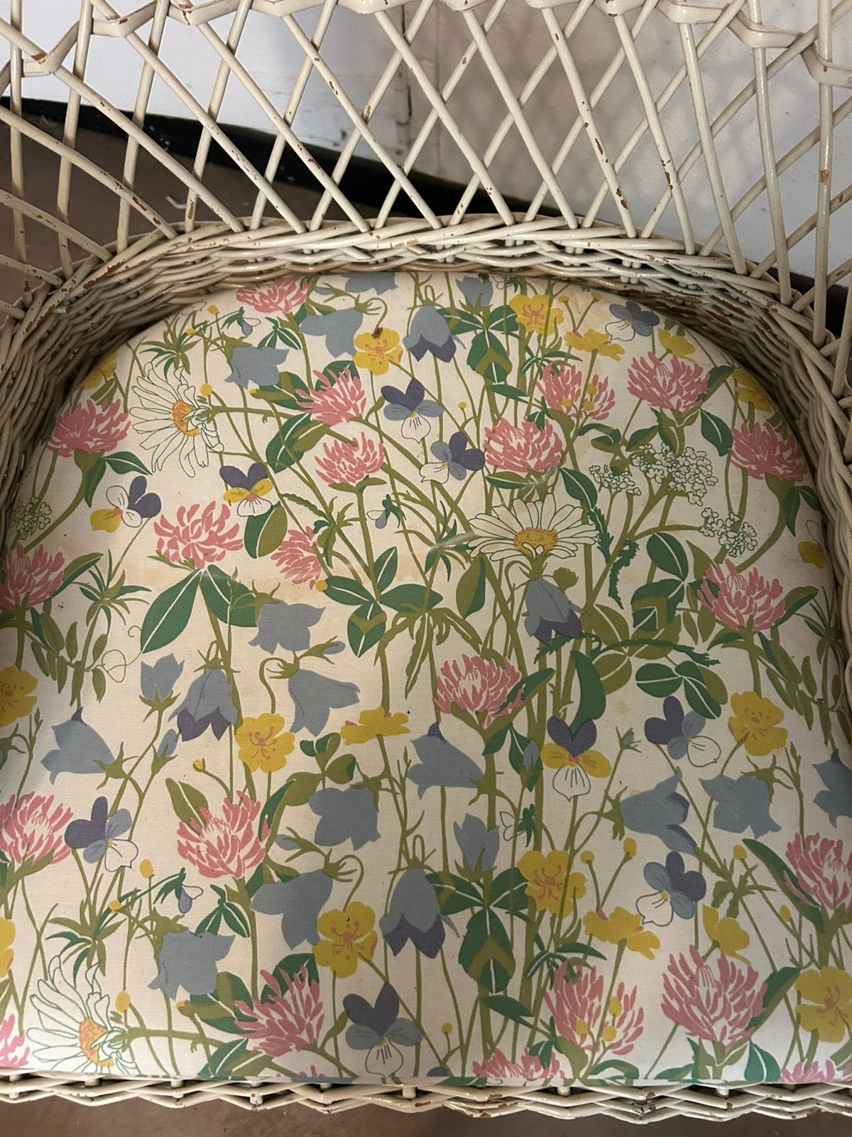 Mooie rotan zeteltjes, Huis en Inrichting, Stoelen, Ophalen, Gebruikt, Twee, Wit