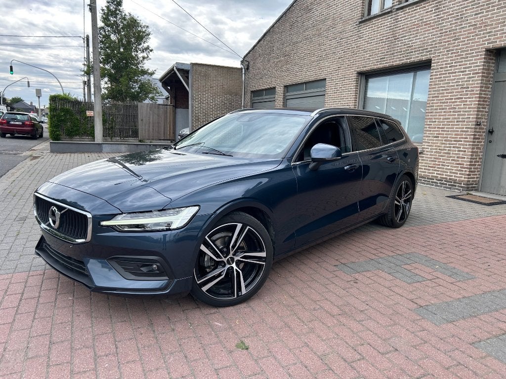 Volvo V60 2.0 D4 Momentum - Navi - Leder - Automaat, Auto's, 4 cilinders, Blauw, Leder, 5 deurs