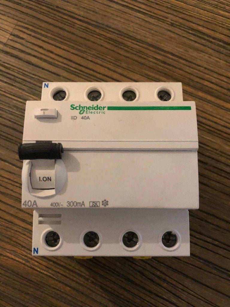 Hoofddiferentieel Schneider Electric 40A 300mA, Bricolage & Construction, Électricité & Câbles, Enlèvement, Schneider Electric